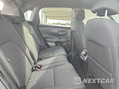 Zdjęcie 10 z 12 samochodu: 2024 HONDA HR-V VIN:3CZRZ1H57RM746087 - miniatura