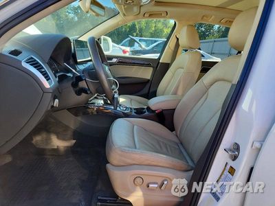 Zdjęcie 7 z 13 samochodu: 2014 AUDI Q5 PREMIUM PLUS VIN:WA1LFAFP9EA113382 - miniatura