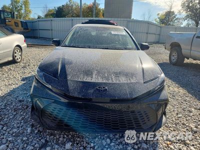 Piąte zdjęcie samochodu w środku: 2025 TOYOTA CAMRY SE VIN:4T1DBADK8SU529216 - miniatura