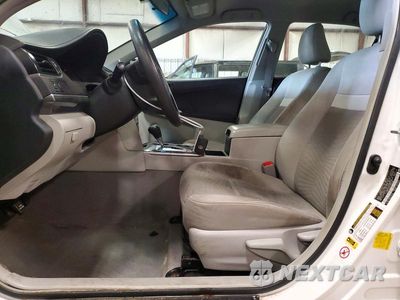 Zdjęcie 7 z 12 samochodu: 2012 TOYOTA CAMRY HYBRID LE VIN:4T1BD1FK4CU045558 - miniatura