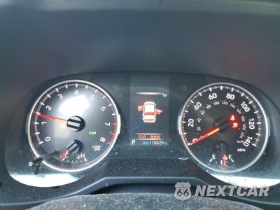 Zdjęcie 9 z 13 samochodu: 2019 TOYOTA RAV4 XLE VIN:2T3P1RFV7KC002816 - miniatura