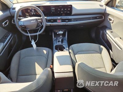 Zdjęcie 8 z 12 samochodu: 2025 KIA K4 LXS VIN:3KPFT4DEXSE135897 - miniatura