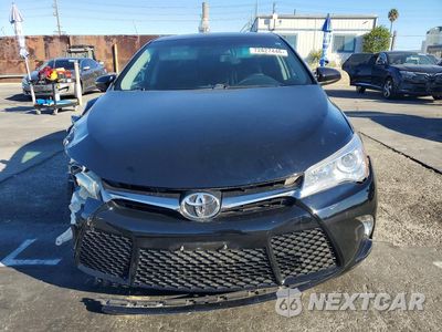 Piąte zdjęcie samochodu w środku: 2015 TOYOTA CAMRY SE VIN:4T1BF1FK9FU973686 - miniatura