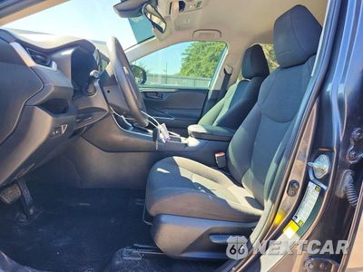 Zdjęcie 7 z 13 samochodu: 2020 TOYOTA RAV4 LE VIN:2T3H1RFV6LC051107 - miniatura