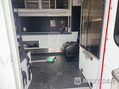 Zdjęcie 11 z 14 samochodu: 2019 FORD ECONOLINE - AMBULANCE VIN:1FDWE3FS3KDC58753 - miniatura