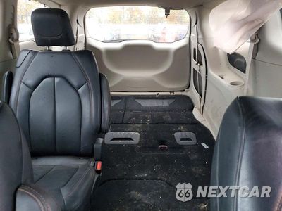 Zdjęcie 10 z 13 samochodu: 2019 CHRYSLER PACIFICA TOURING L VIN:2C4RC1BG6KR549189 - miniatura