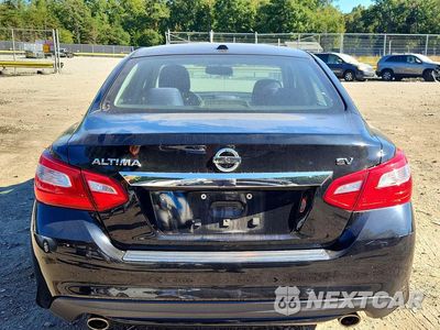 Zdjęcie 6 z 12 samochodu: 2017 NISSAN ALTIMA 2.5 SV VIN:1N4AL3AP4HC149617 - miniatura