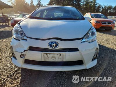 Piąte zdjęcie samochodu w środku: 2012 TOYOTA PRIUS C FOUR VIN:JTDKDTB39C1512697 - miniatura
