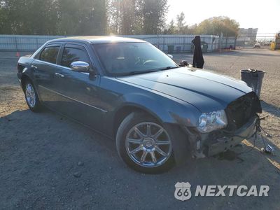 Czwarte zdjęcie samochodu z boku: 2006 CHRYSLER 300C VIN:2C3LA63H46H110668 - miniatura
