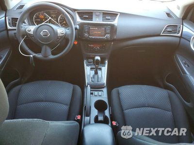 Zdjęcie 8 z 12 samochodu: 2018 NISSAN SENTRA SR VIN:3N1AB7AP4JY261791 - miniatura