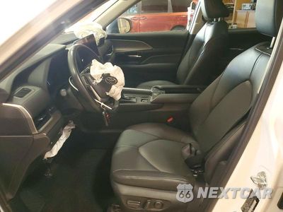 Zdjęcie 7 z 12 samochodu: 2025 TOYOTA GRAND HIGHLANDER HYBRID XLE VIN:5TDACAB56SS048936 - miniatura
