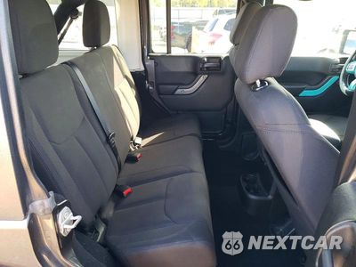 Zdjęcie 11 z 13 samochodu: 2018 JEEP WRANGLER UNLIMITED SPORT VIN:1C4BJWDG8JL887895 - miniatura