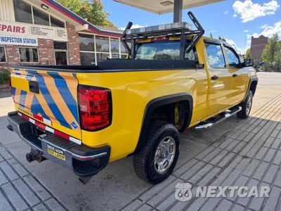 Czwarte zdjęcie samochodu z boku: 2015 CHEVROLET SILVERADO K2500 HEAVY DUTY VIN:1GC1KUEB0FF193529 - miniatura