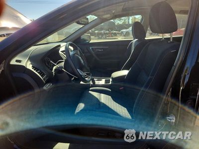 Zdjęcie 7 z 12 samochodu: 2017 NISSAN ALTIMA 2.5 SV VIN:1N4AL3AP4HC149617 - miniatura