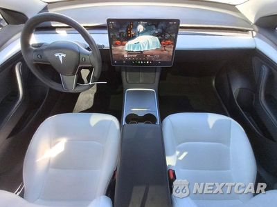Zdjęcie 8 z 13 samochodu: 2023 TESLA MODEL 3 VIN:5YJ3E1EA5PF625530 - miniatura
