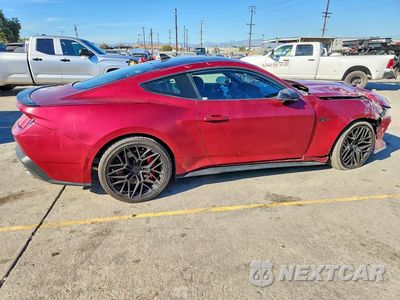 Trzecie zdjęcie samochodu z tyłu: 2025 FORD MUSTANG GT VIN:1FA6P8CF8S5408553 - miniatura