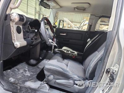 Zdjęcie 7 z 13 samochodu: 2012 TOYOTA FJ CRUISER BASE VIN:JTEZU4BF0CK011752 - miniatura