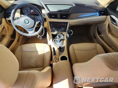 Zdjęcie 8 z 12 samochodu: 2015 BMW X1 XDRIVE28I VIN:WBAVL1C51FVY25449 - miniatura