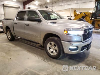 Czwarte zdjęcie samochodu z boku: 2025 RAM 1500 BIG HORN/LONE STAR VIN:1C6RRFFG0SN243843 - miniatura