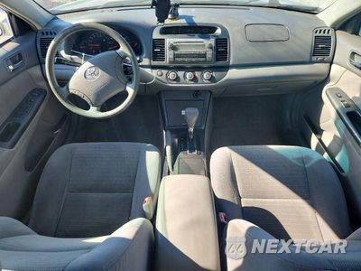 Zdjęcie 8 z 12 samochodu: 2006 TOYOTA CAMRY LE VIN:4T1BE32K06U729669 - miniatura