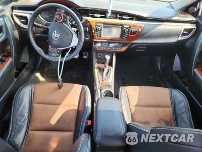 Zdjęcie 8 z 12 samochodu: 2016 TOYOTA COROLLA S PLUS VIN:5YFBURHEXGP388257 - miniatura