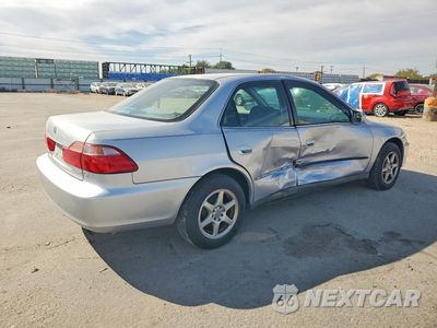 Trzecie zdjęcie samochodu z tyłu: 1998 HONDA ACCORD LX VIN:1HGCG5645WA035850 - miniatura