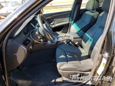 Zdjęcie 7 z 12 samochodu: 2009 BMW 528 I VIN:WBANU53509C120565 - miniatura