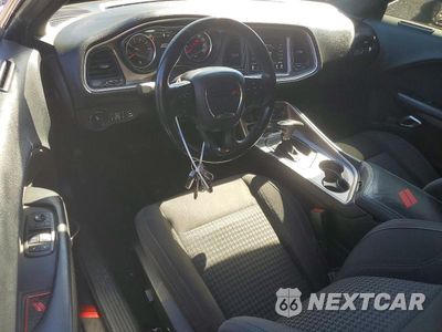 Zdjęcie 8 z 12 samochodu: 2019 DODGE CHALLENGER SXT VIN:2C3CDZAG1KH676977 - miniatura