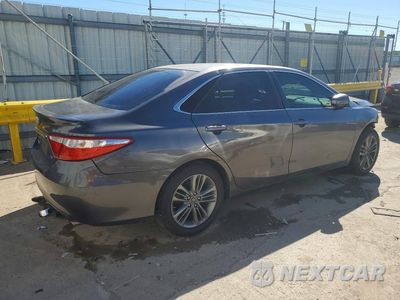 Trzecie zdjęcie samochodu z tyłu: 2017 TOYOTA CAMRY SE VIN:4T1BF1FK2HU288724 - miniatura