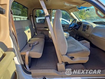 Zdjęcie 10 z 12 samochodu: 2000 FORD F150 VIN:1FTRX18L9YNA54547 - miniatura