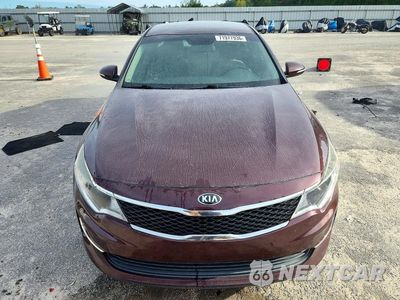 Piąte zdjęcie samochodu w środku: 2018 KIA OPTIMA VIN:5XXGT4L34JG265569 - miniatura