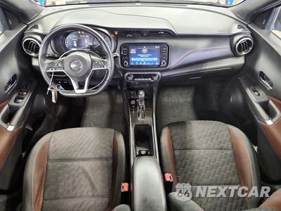 Zdjęcie 8 z 14 samochodu: 2021 NISSAN KICKS SR VIN:3N1CP5DV1ML563713 - miniatura