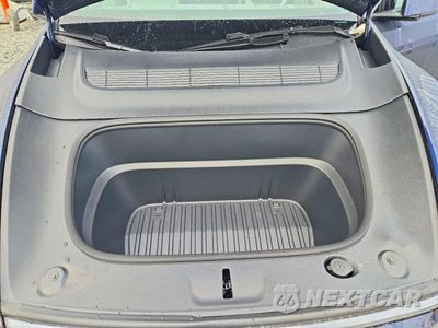 Zdjęcie 12 z 13 samochodu: 2026 TESLA MODEL Y VIN:7SAYGDED5TF651697 - miniatura