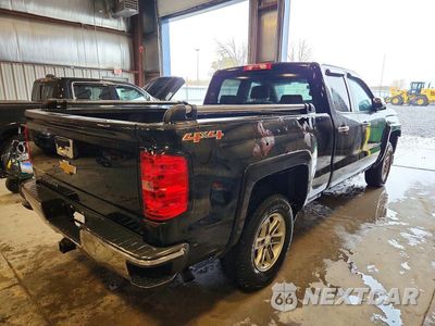 Trzecie zdjęcie samochodu z tyłu: 2016 CHEVROLET SILVERADO K1500 VIN:1GCVKNEC4GZ208288 - miniatura