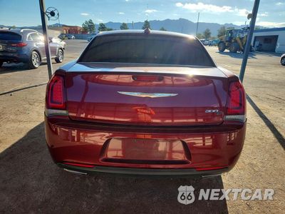 Zdjęcie 6 z 12 samochodu: 2019 CHRYSLER 300 S VIN:2C3CCABG0KH562925 - miniatura