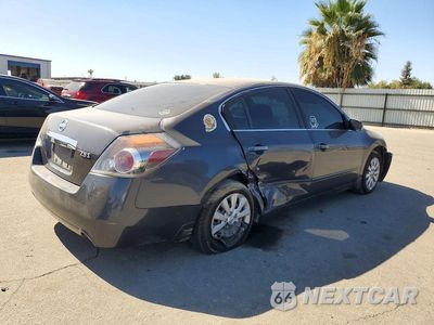 Trzecie zdjęcie samochodu z tyłu: 2010 NISSAN ALTIMA 2.5 VIN:1N4AL2AP3AN547311 - miniatura