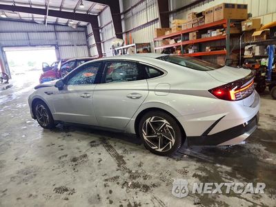 Drugie zdjęcie samochodu z przodu: 2026 HYUNDAI SONATA SEL SPORT VIN:KMHL64JA0TA531896 - miniatura