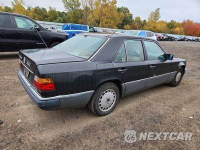 Trzecie zdjęcie samochodu z tyłu: 1990 MERCEDES-BENZ 300 D VIN:WDBEB28D6LB251969 - miniatura