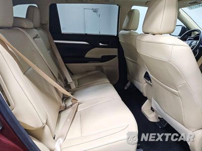 Zdjęcie 11 z 14 samochodu: 2018 TOYOTA HIGHLANDER XLE VIN:5TDJZRFH8JS850176 - miniatura