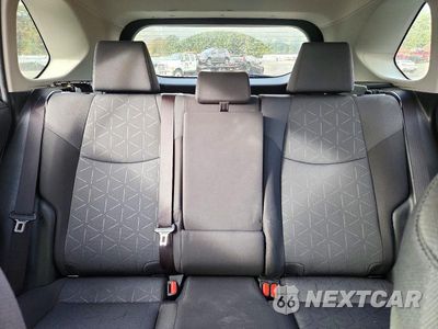 Zdjęcie 10 z 14 samochodu: 2020 TOYOTA RAV4 XLE VIN:JTMP1RFV3LD525375 - miniatura