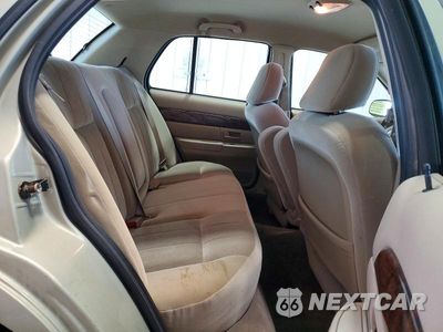 Zdjęcie 10 z 12 samochodu: 2004 MERCURY GRAND MARQUIS GS VIN:2MEFM74WX4X687306 - miniatura