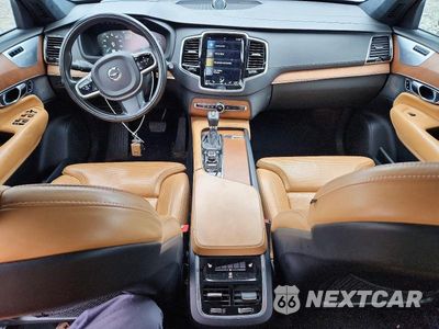 Zdjęcie 8 z 13 samochodu: 2017 VOLVO XC90 T6 VIN:YV4A22PL9H1174792 - miniatura