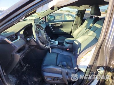 Zdjęcie 7 z 13 samochodu: 2023 TOYOTA RAV4 XSE VIN:JTME6RFV0PD545307 - miniatura