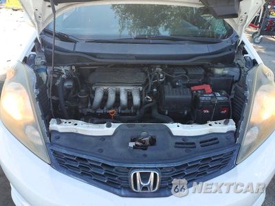 Zdjęcie 11 z 13 samochodu: 2012 HONDA FIT SPORT VIN:JHMGE8H53CC015348 - miniatura