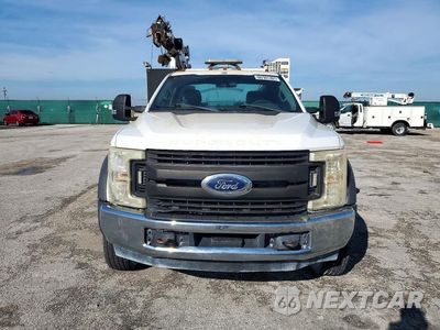 Piąte zdjęcie samochodu w środku: 2017 FORD F550 SUPER DUTY UTILITY / SERVICE TRUCK VIN:1FDUF5GT0HDA04899 - miniatura