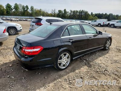 Trzecie zdjęcie samochodu z tyłu: 2010 MERCEDES-BENZ E 550 4MATIC VIN:WDDHF9AB6AA132431 - miniatura