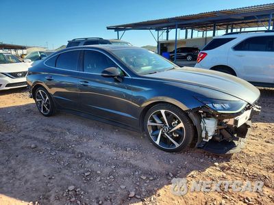 Czwarte zdjęcie samochodu z boku: 2023 HYUNDAI SONATA SEL PLUS VIN:KMHL44J27PA268004 - miniatura