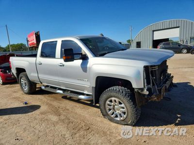 Czwarte zdjęcie samochodu z boku: 2016 CHEVROLET SILVERADO K2500 HEAVY DUTY LT VIN:1GC1KVEG3GF100893 - miniatura