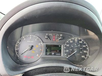 Zdjęcie 9 z 12 samochodu: 2015 NISSAN SENTRA S VIN:3N1AB7AP1FY235415 - miniatura