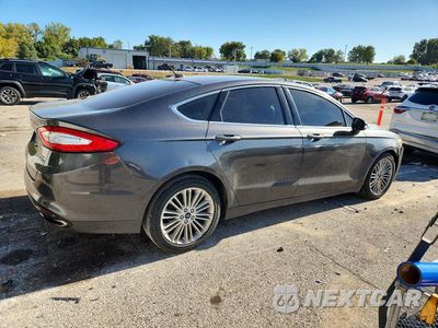 Trzecie zdjęcie samochodu z tyłu: 2016 FORD FUSION SE VIN:3FA6P0T96GR213230 - miniatura